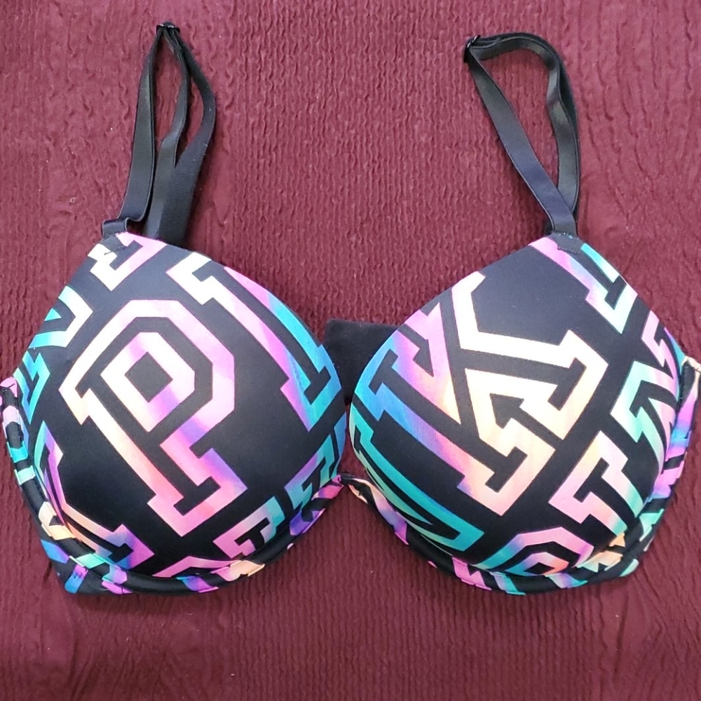 NWOT Victoria's Secret PINK Bra